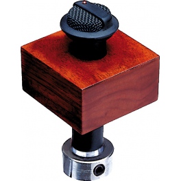 AKG MB3